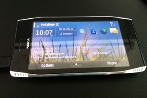 Nokia X7 chạy Symbian^3 với 4 loa